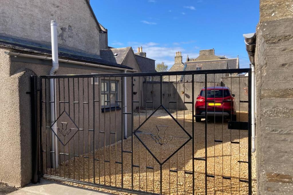 The Annex Self Catering Wifi Private Parking Bkng Keith