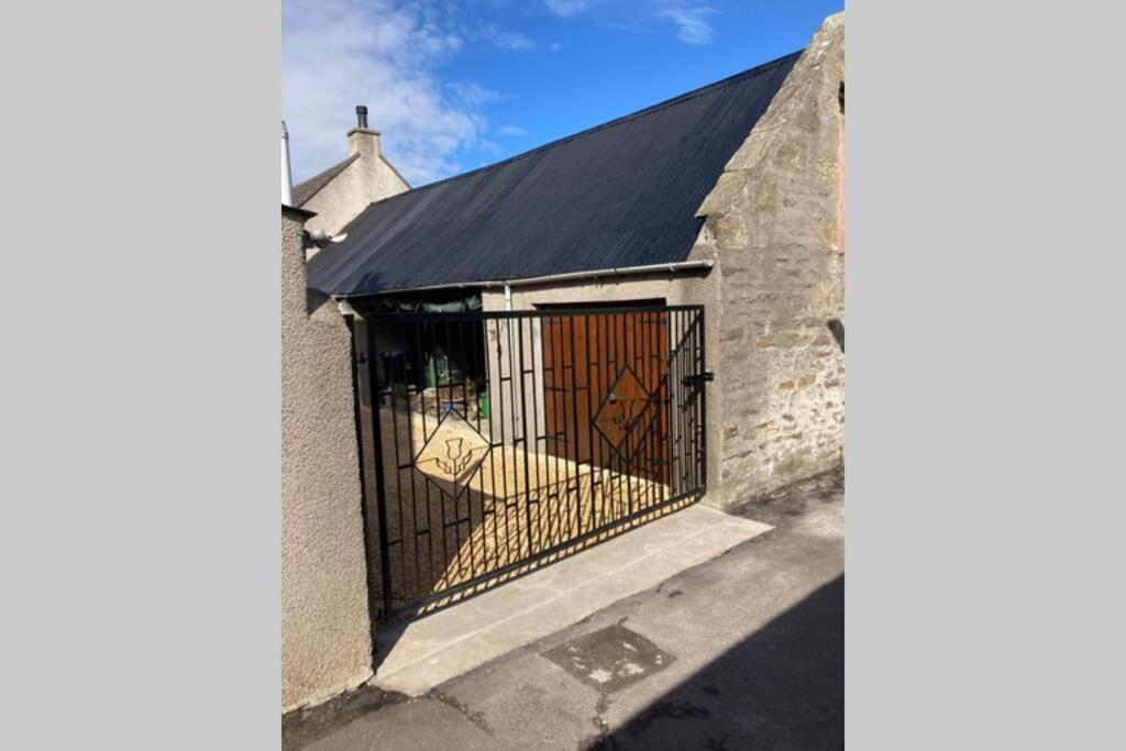 The Annex Self Catering Wifi Private Parking Bkng Keith