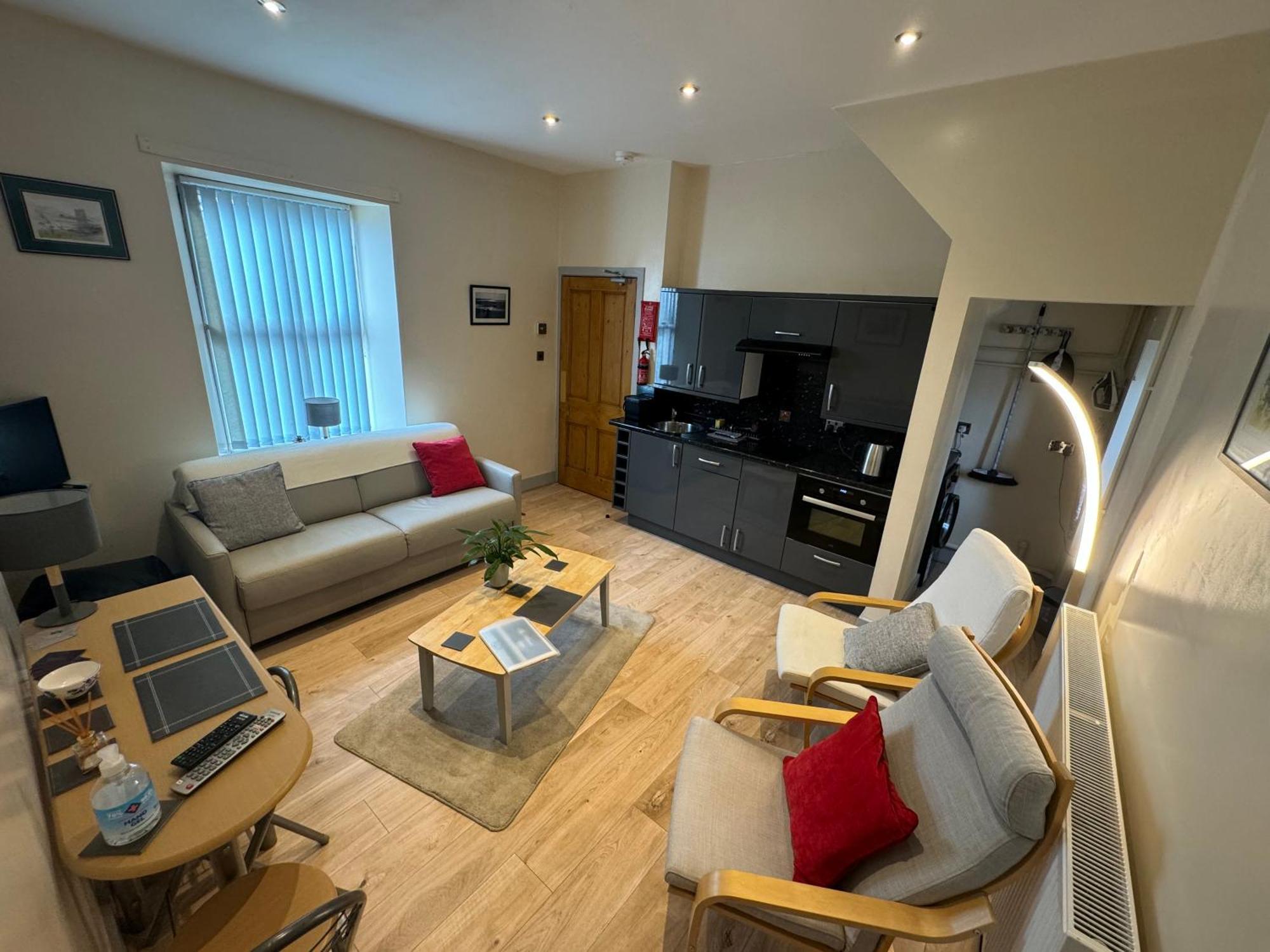 Apartment The Annex Self Catering Wifi Private Parking Bkng Keith